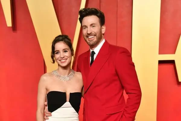 「美國隊長」克里斯伊凡當爸了! 寵妻「愛女冠雙姓」寶寶名字藏愛意