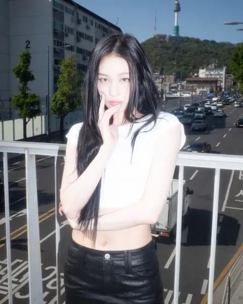 ALLDAY PROJECT成员Annie舞台照:财阀背景偶像实力出道备受关注