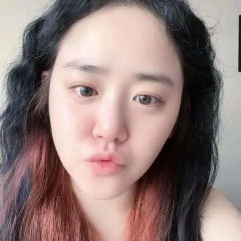 文瑾瑩IG自拍照2