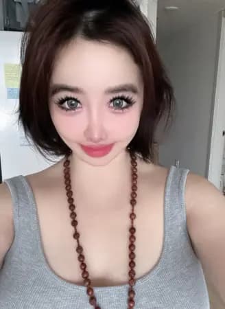 朴春的Instagram个人照片