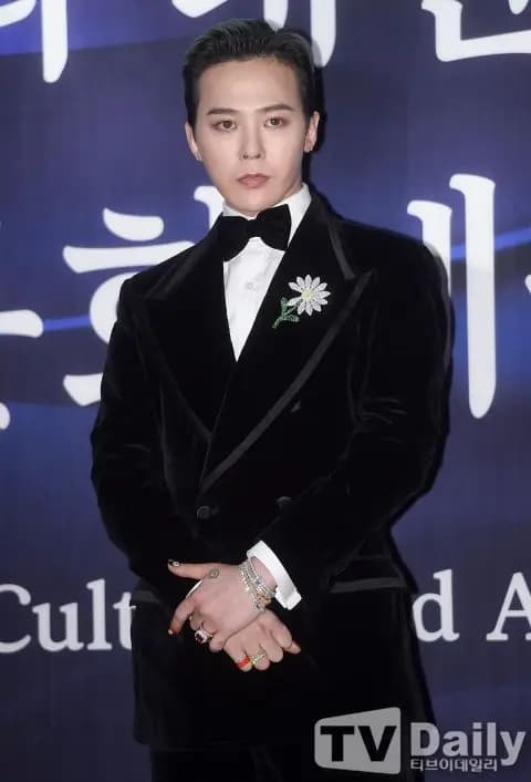 G-Dragon韩国大众文化艺术奖颁奖礼现场图1