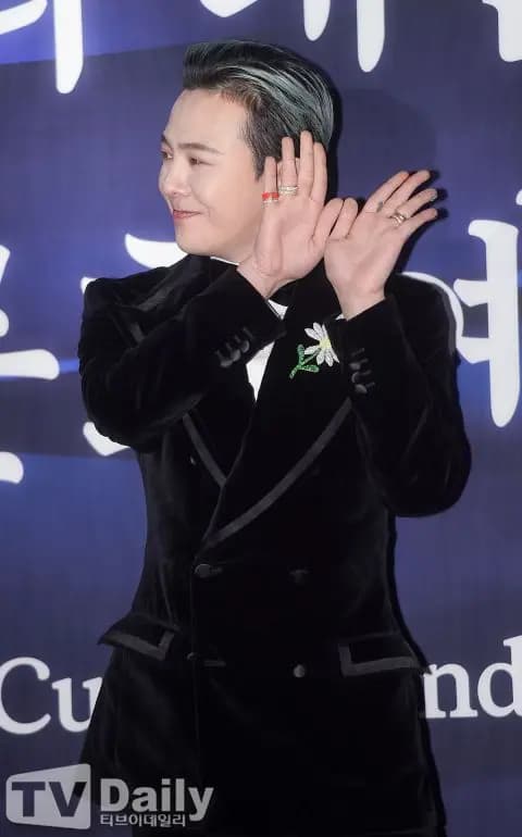 G-Dragon韩国大众文化艺术奖颁奖礼现场图6