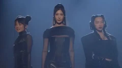 NBC Kpop猎魔女团访谈画面