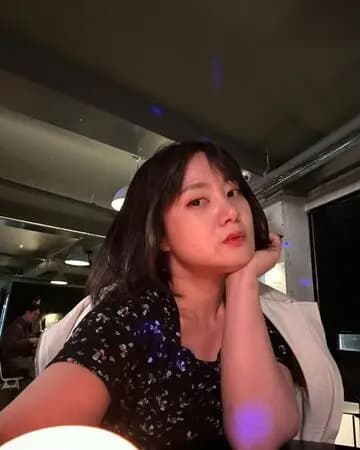 朴娜勑遭爆料於車內發生不當行為引發爭議